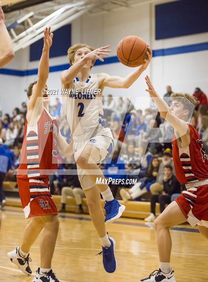 Thumbnail 2 in St. Henry @ Covington Catholic photogallery.