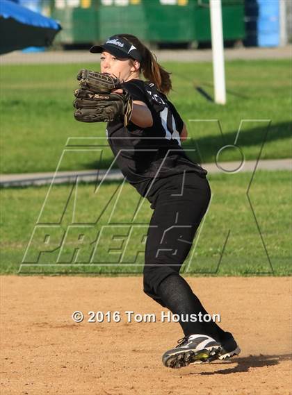 Thumbnail 2 in San Dimas vs Diamond Ranch photogallery.
