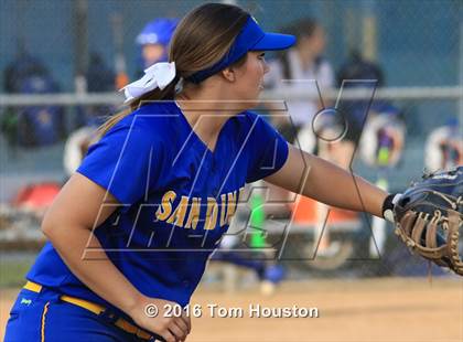Thumbnail 2 in San Dimas vs Diamond Ranch photogallery.