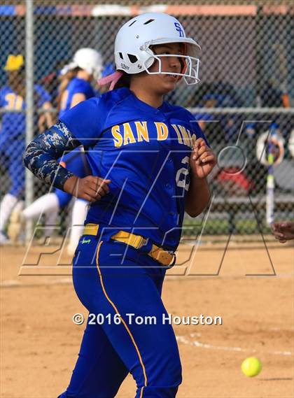 Thumbnail 3 in San Dimas vs Diamond Ranch photogallery.