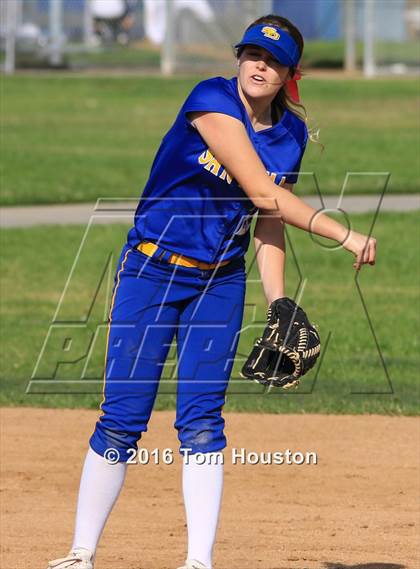 Thumbnail 1 in San Dimas vs Diamond Ranch photogallery.