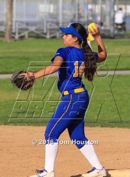 Thumbnail 3 in San Dimas vs Diamond Ranch photogallery.