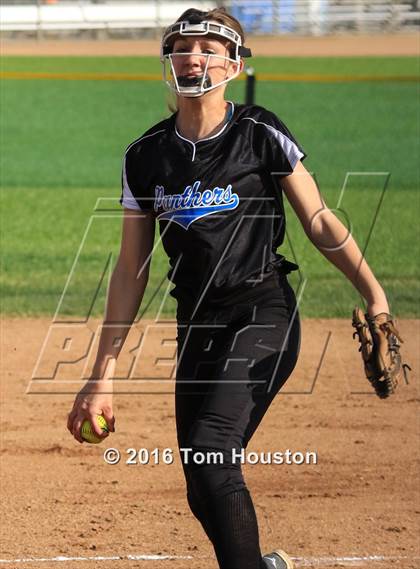 Thumbnail 2 in San Dimas vs Diamond Ranch photogallery.