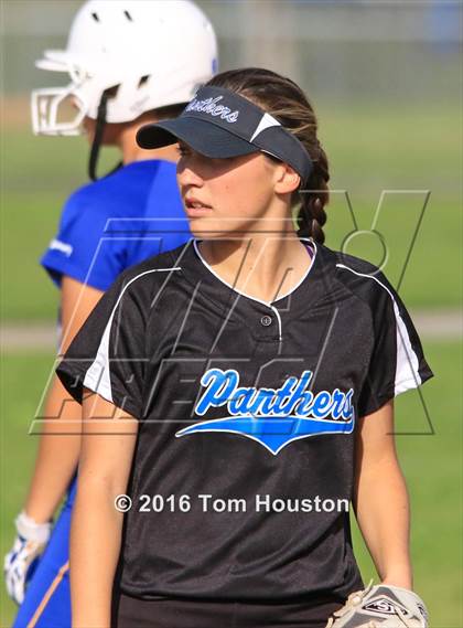 Thumbnail 3 in San Dimas vs Diamond Ranch photogallery.