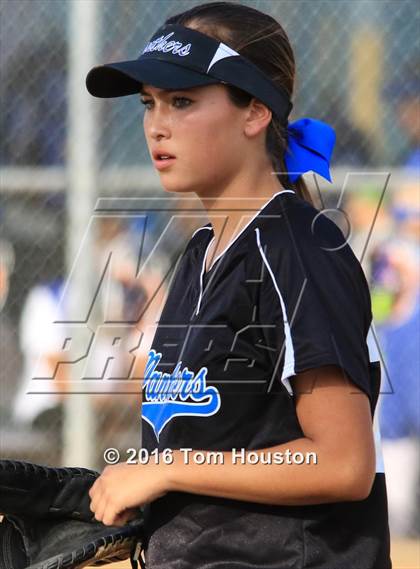 Thumbnail 2 in San Dimas vs Diamond Ranch photogallery.