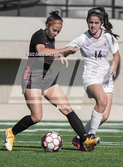 Thumbnail 1 in Burleson vs. Lewisville (LD Bell Blue Raider Invitational) photogallery.