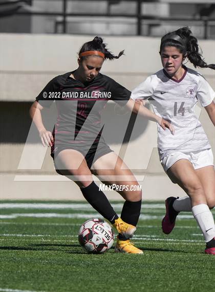 Thumbnail 2 in Burleson vs. Lewisville (LD Bell Blue Raider Invitational) photogallery.