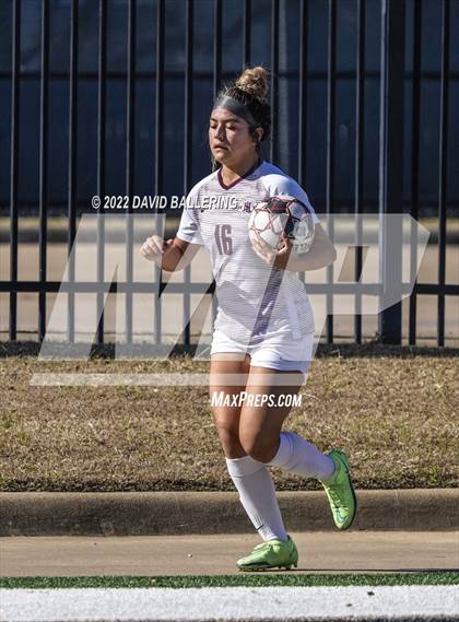Thumbnail 2 in Burleson vs. Lewisville (LD Bell Blue Raider Invitational) photogallery.
