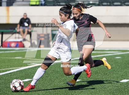 Thumbnail 3 in Burleson vs. Lewisville (LD Bell Blue Raider Invitational) photogallery.