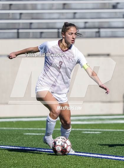 Thumbnail 2 in Burleson vs. Lewisville (LD Bell Blue Raider Invitational) photogallery.