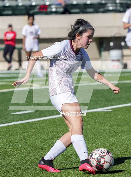 Thumbnail 1 in Burleson vs. Lewisville (LD Bell Blue Raider Invitational) photogallery.