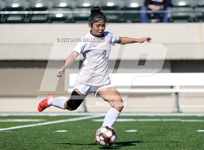 Thumbnail 1 in Burleson vs. Lewisville (LD Bell Blue Raider Invitational) photogallery.