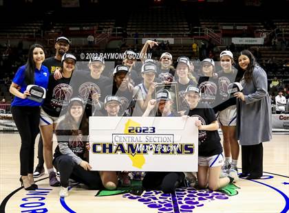 Thumbnail 2 in Porterville @ Bakersfield Christian (CIF CS Division 3 Championship) photogallery.