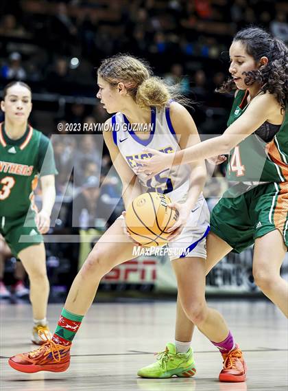 Thumbnail 2 in Porterville @ Bakersfield Christian (CIF CS Division 3 Championship) photogallery.
