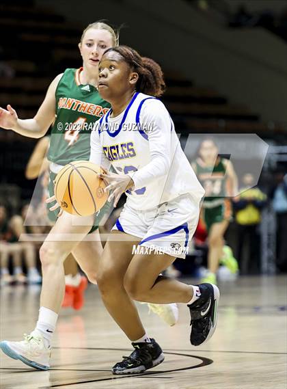 Thumbnail 1 in Porterville @ Bakersfield Christian (CIF CS Division 3 Championship) photogallery.