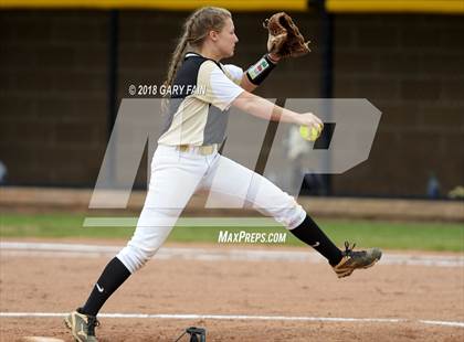 Thumbnail 2 in Bradley Central vs Soddy Daisy photogallery.