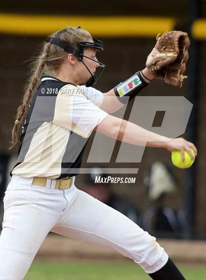 Thumbnail 3 in Bradley Central vs Soddy Daisy photogallery.