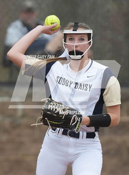 Thumbnail 3 in Bradley Central vs Soddy Daisy photogallery.