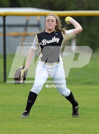 Thumbnail 1 in Bradley Central vs Soddy Daisy photogallery.