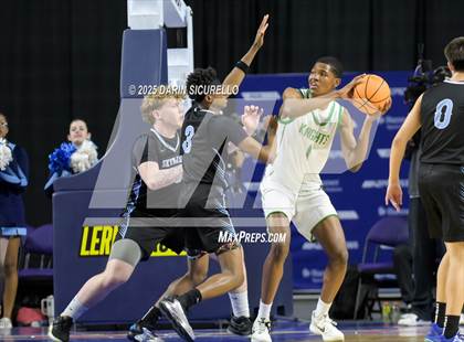 Thumbnail 1 in St. Mary's vs. Deer Valley (AIA 4A Final) photogallery.