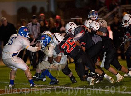Thumbnail 3 in Wasco vs. Bakersfield Christian (CIF CS D4 Final) photogallery.