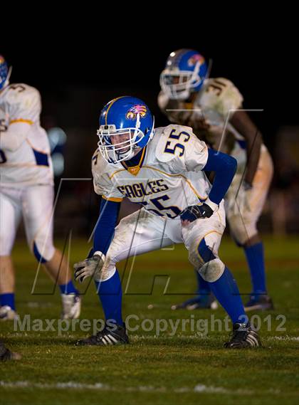 Thumbnail 3 in Wasco vs. Bakersfield Christian (CIF CS D4 Final) photogallery.