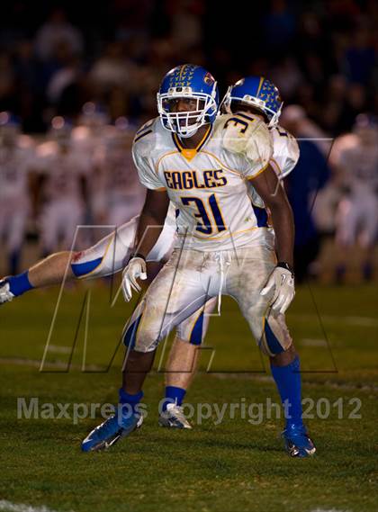 Thumbnail 1 in Wasco vs. Bakersfield Christian (CIF CS D4 Final) photogallery.