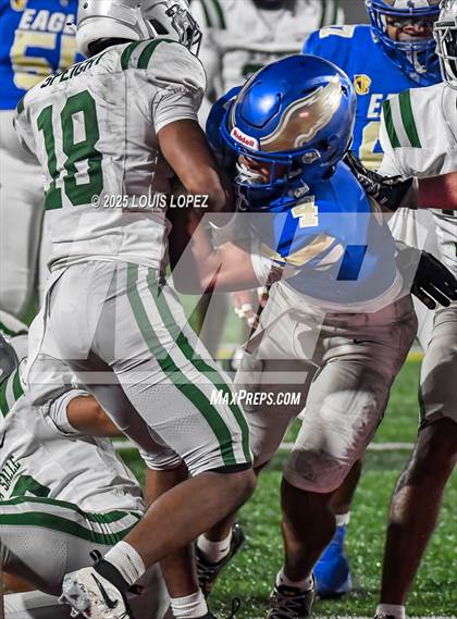 Thumbnail 1 in De La Salle vs. Santa Margarita (CIF Open DIV Final) photogallery.