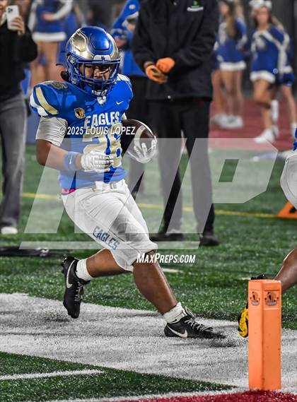 Thumbnail 2 in De La Salle vs. Santa Margarita (CIF Open DIV Final) photogallery.