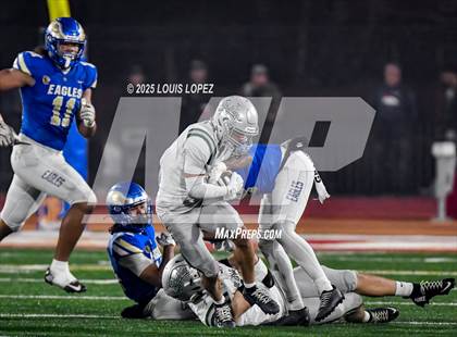 Thumbnail 2 in De La Salle vs. Santa Margarita (CIF Open DIV Final) photogallery.