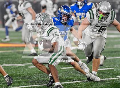 Thumbnail 1 in De La Salle vs. Santa Margarita (CIF Open DIV Final) photogallery.