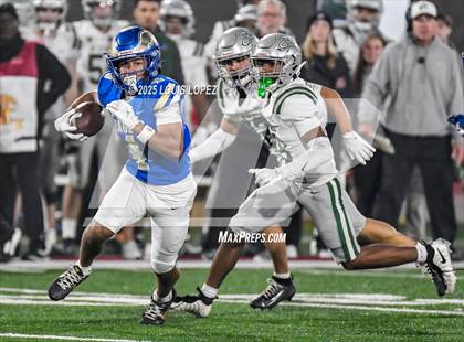 Thumbnail 1 in De La Salle vs. Santa Margarita (CIF Open DIV Final) photogallery.