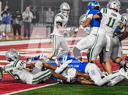 Thumbnail 2 in De La Salle vs. Santa Margarita (CIF Open DIV Final) photogallery.