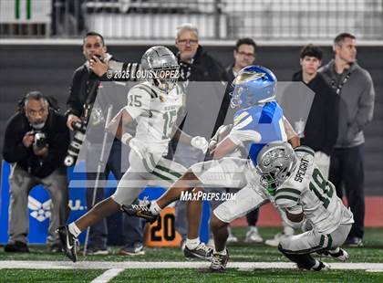 Thumbnail 1 in De La Salle vs. Santa Margarita (CIF Open DIV Final) photogallery.