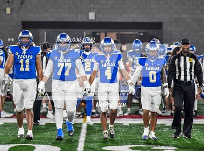 Thumbnail 3 in De La Salle vs. Santa Margarita (CIF Open DIV Final) photogallery.