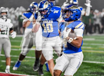 Thumbnail 1 in De La Salle vs. Santa Margarita (CIF Open DIV Final) photogallery.