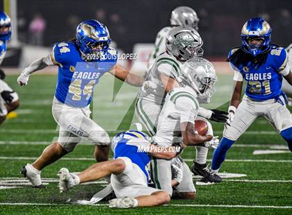 Thumbnail 3 in De La Salle vs. Santa Margarita (CIF Open DIV Final) photogallery.