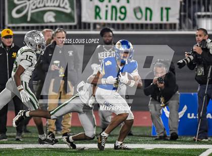 Thumbnail 3 in De La Salle vs. Santa Margarita (CIF Open DIV Final) photogallery.