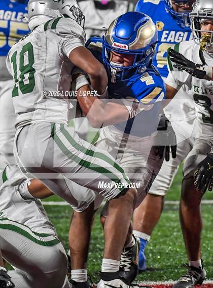 Thumbnail 3 in De La Salle vs. Santa Margarita (CIF Open DIV Final) photogallery.