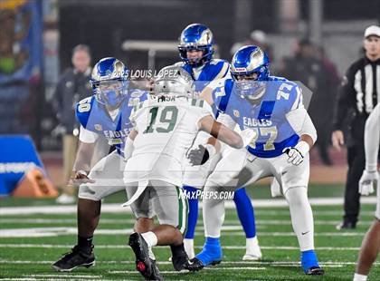 Thumbnail 1 in De La Salle vs. Santa Margarita (CIF Open DIV Final) photogallery.