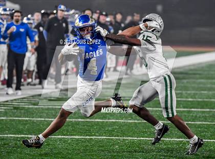 Thumbnail 2 in De La Salle vs. Santa Margarita (CIF Open DIV Final) photogallery.