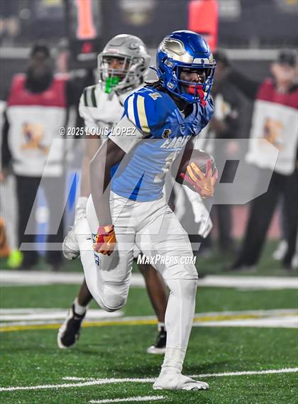 Thumbnail 2 in De La Salle vs. Santa Margarita (CIF Open DIV Final) photogallery.