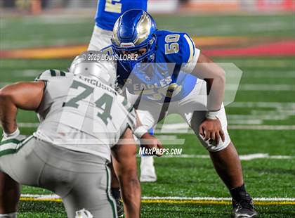 Thumbnail 2 in De La Salle vs. Santa Margarita (CIF Open DIV Final) photogallery.