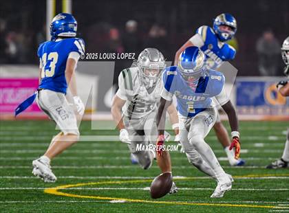 Thumbnail 2 in De La Salle vs. Santa Margarita (CIF Open DIV Final) photogallery.
