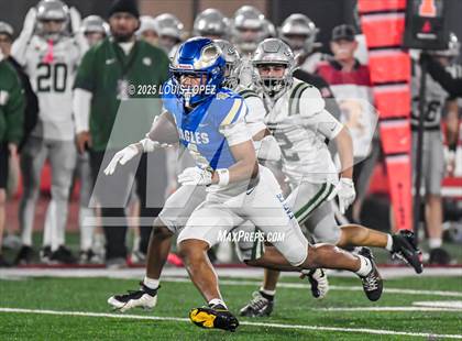 Thumbnail 3 in De La Salle vs. Santa Margarita (CIF Open DIV Final) photogallery.