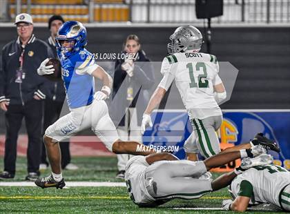 Thumbnail 2 in De La Salle vs. Santa Margarita (CIF Open DIV Final) photogallery.