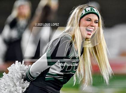 Thumbnail 1 in De La Salle vs. Santa Margarita (CIF Open DIV Final) photogallery.