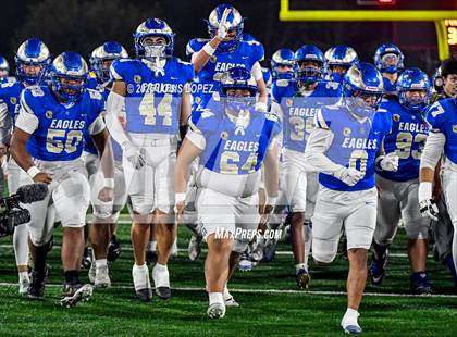 Thumbnail 3 in De La Salle vs. Santa Margarita (CIF Open DIV Final) photogallery.