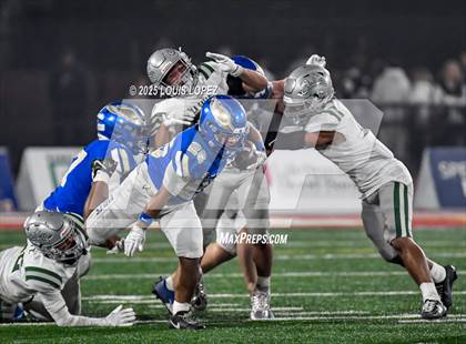 Thumbnail 1 in De La Salle vs. Santa Margarita (CIF Open DIV Final) photogallery.