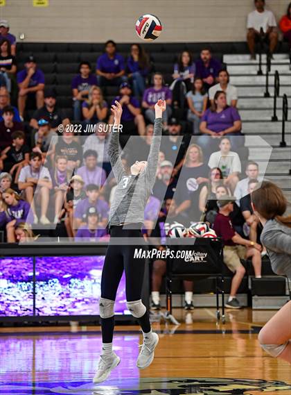 Thumbnail 3 in College Station vs A&M Consolidated photogallery.